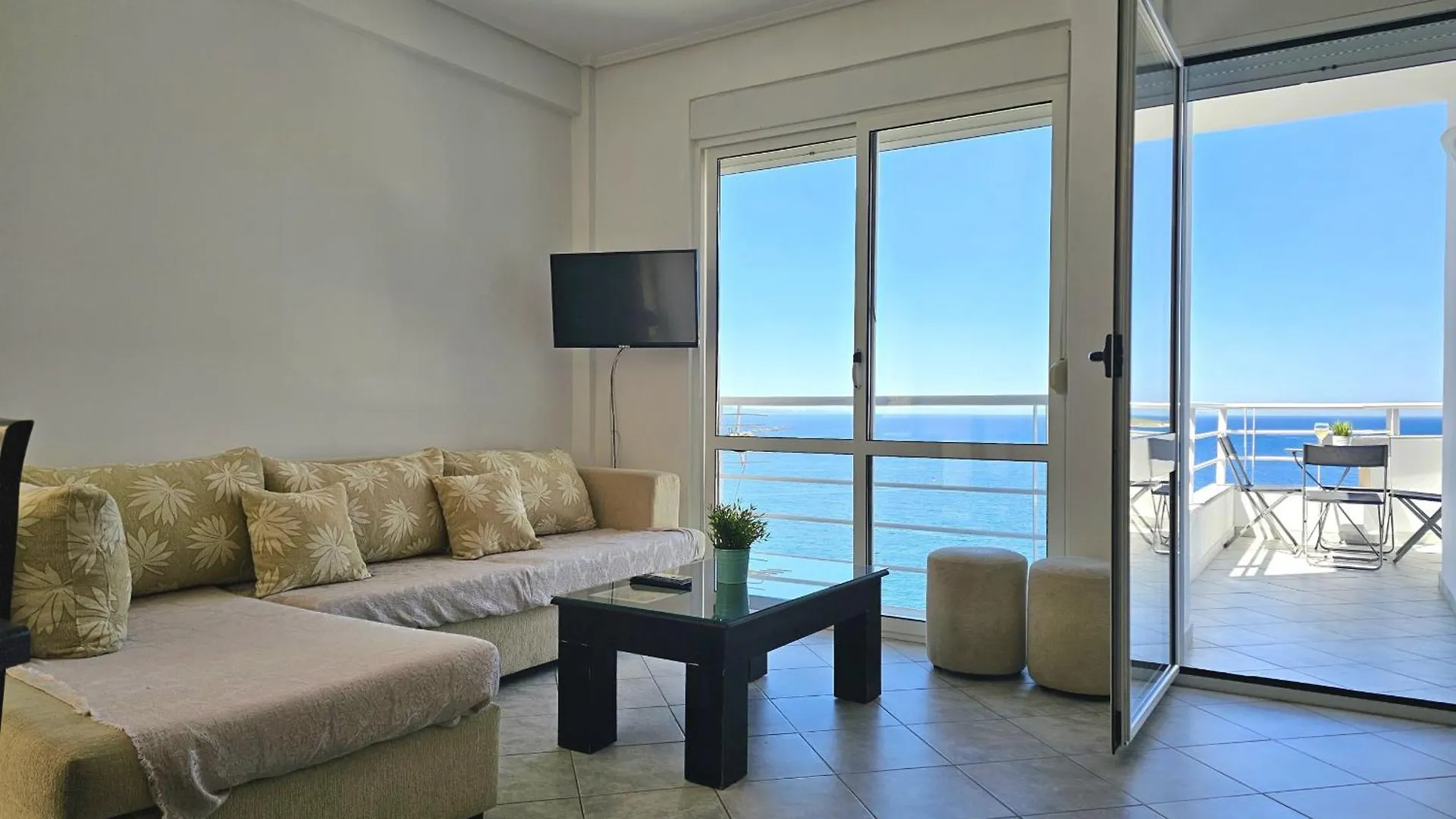 Blue Apartment Sarande