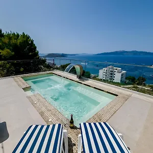 4* Hotel Sunset Shoreline - Sea View - Free Private Parking - Pool